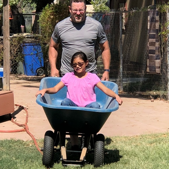 Meet your Posher, Christine - Picture 5 of 11